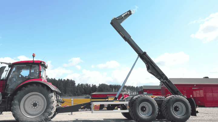 61761 hook lift trailer with big wheels 710 50 265 Nokian