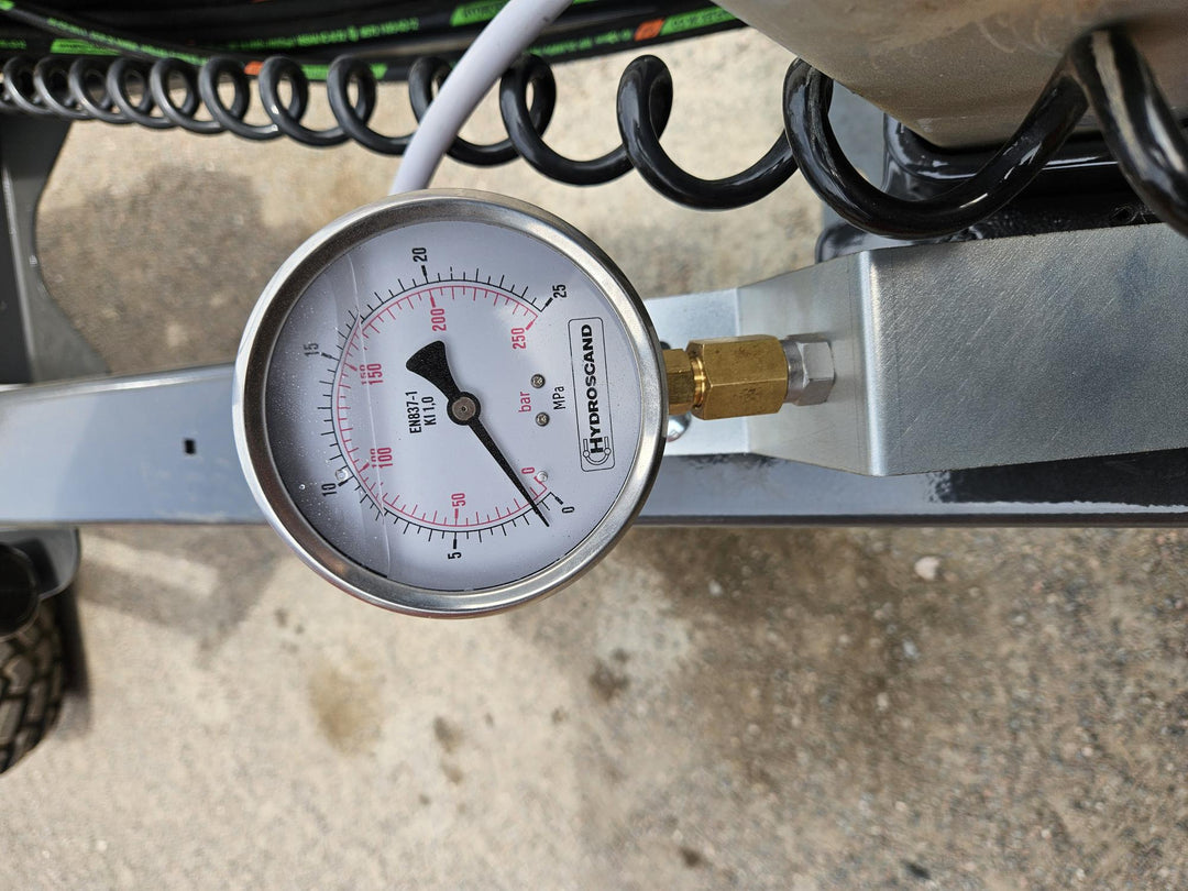 Hook lift with indication of load weight 107122