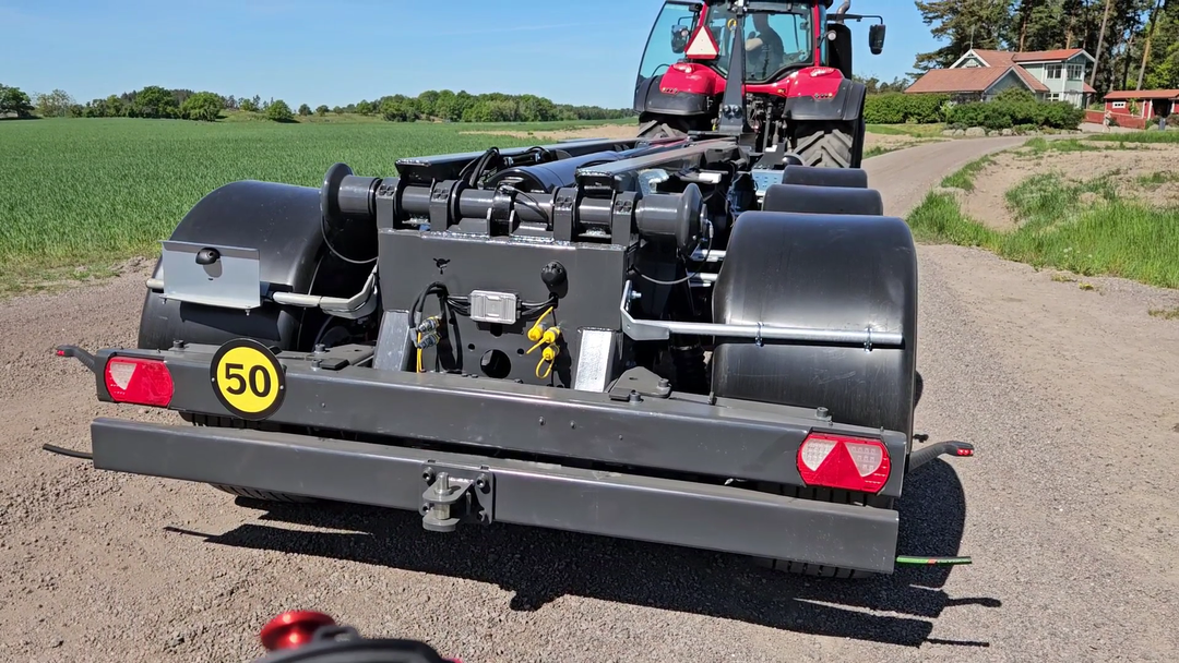 Kabelfernbedienung + eigenes hydr.System mit PTO 84608