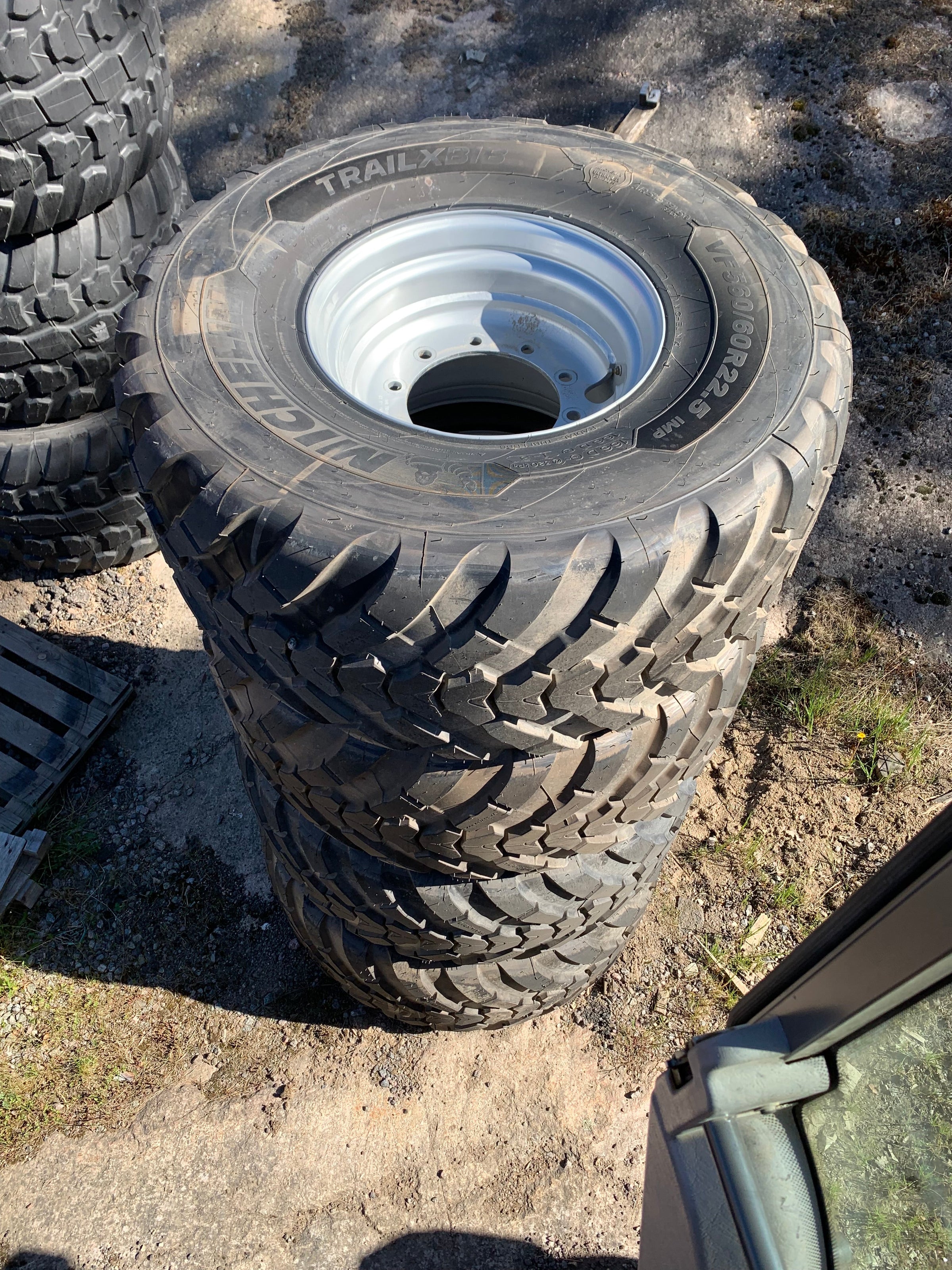 Hjul560/60R22.5 10B Michelin TL 166D TRAILXBIB VF +25