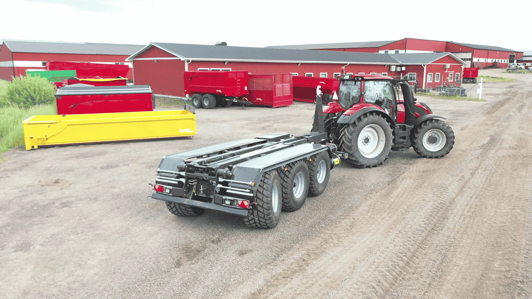 143006 Hook lift trailer with whole screen 60 kmh type approved  