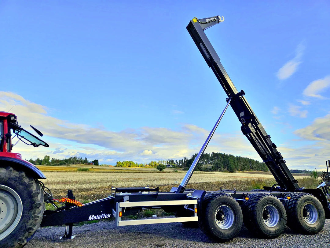 154720 big hook lift trailer with strong and fast tipp