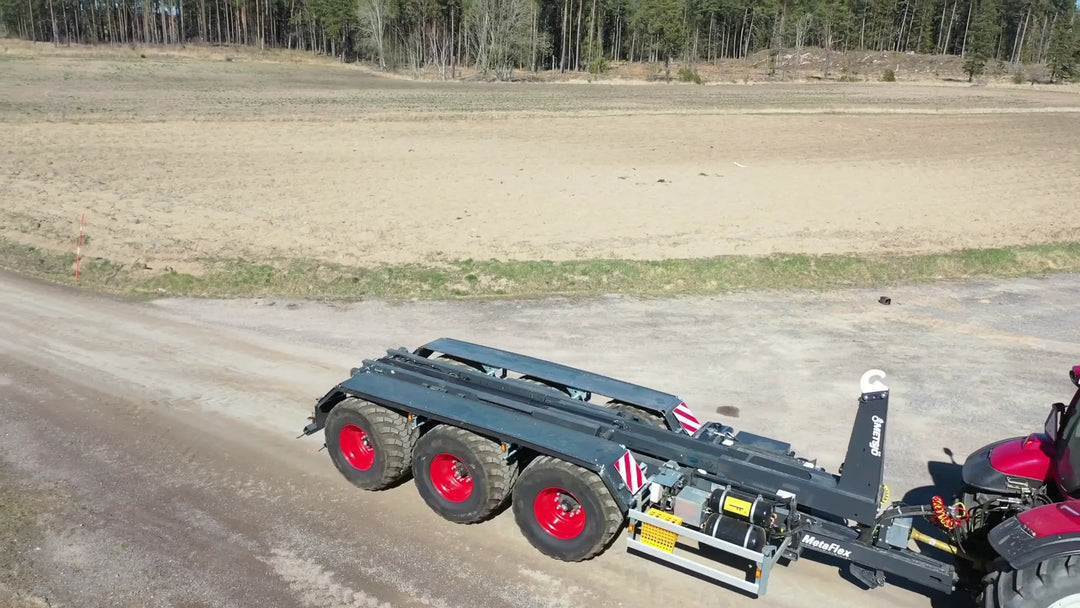 176381 PTO driven hook lift trailer