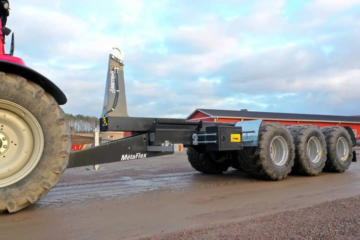 Hook lift with ISOBUS and telescopic tower 175957  