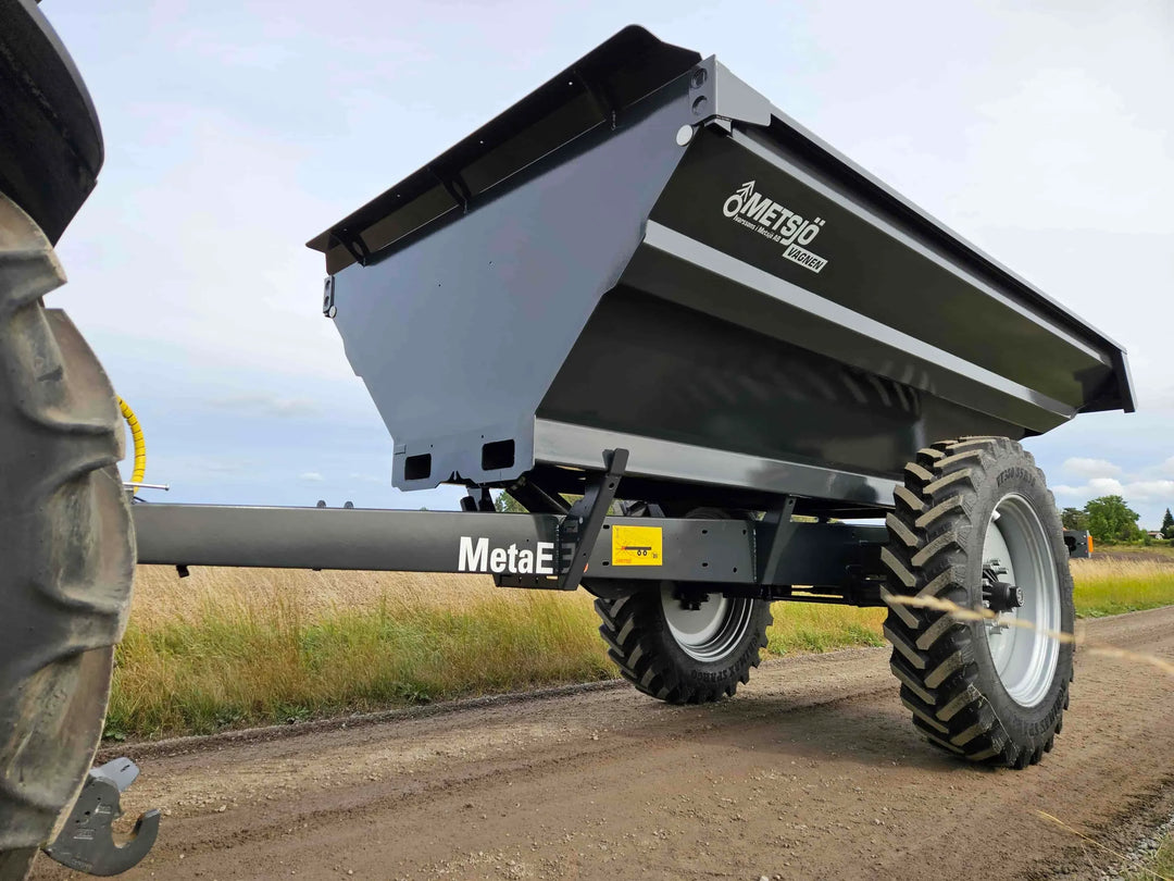 Stone trailer with adjustable axle distance 167865