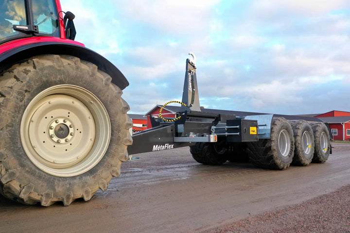 Toolbox on hook lift trailer 149696